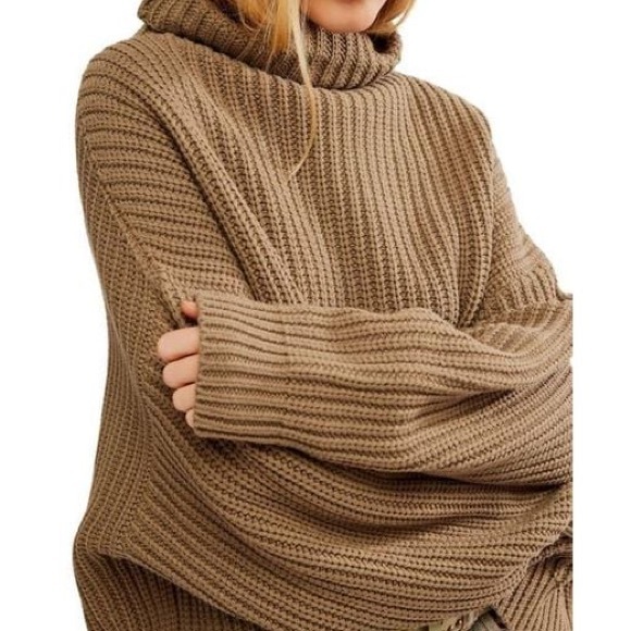 𝓯𝓹 Free People ~ Swim Too Deep Turtleneck Sweater in Heart Eyes - Picture 9 of 16